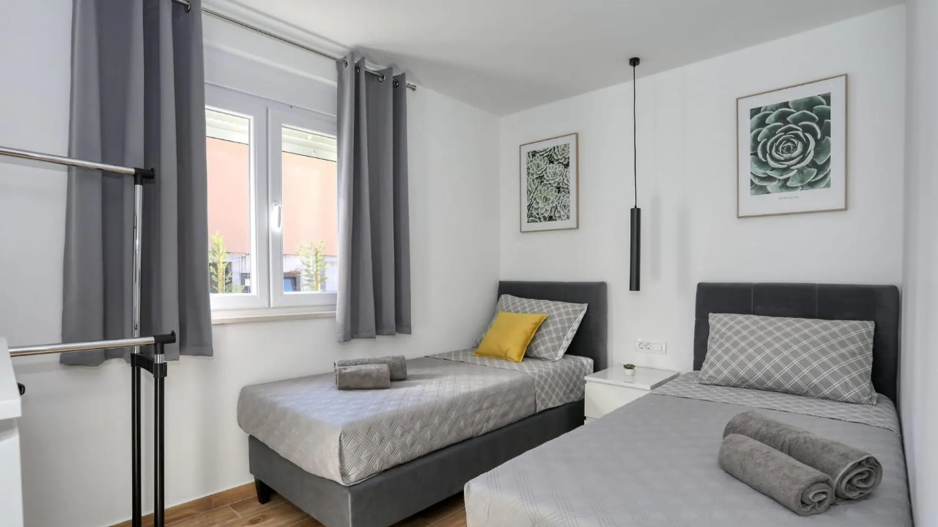 Fjaka Holiday Home Pridraga