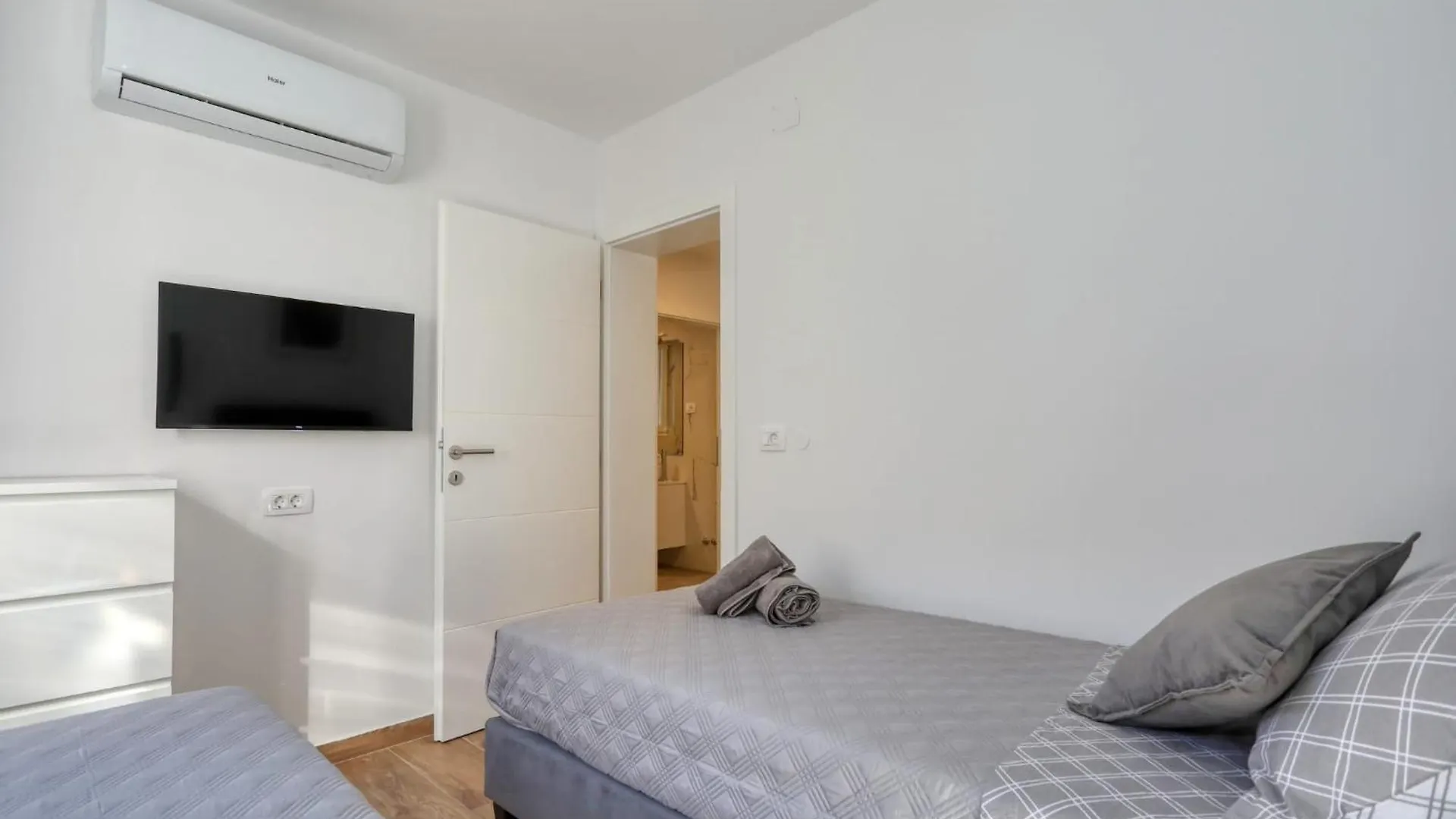 Fjaka Holiday Home Pridraga 0*,  Hırvatistan