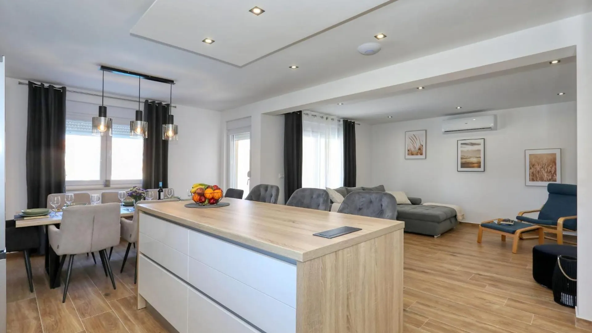 Fjaka Holiday Home Pridraga