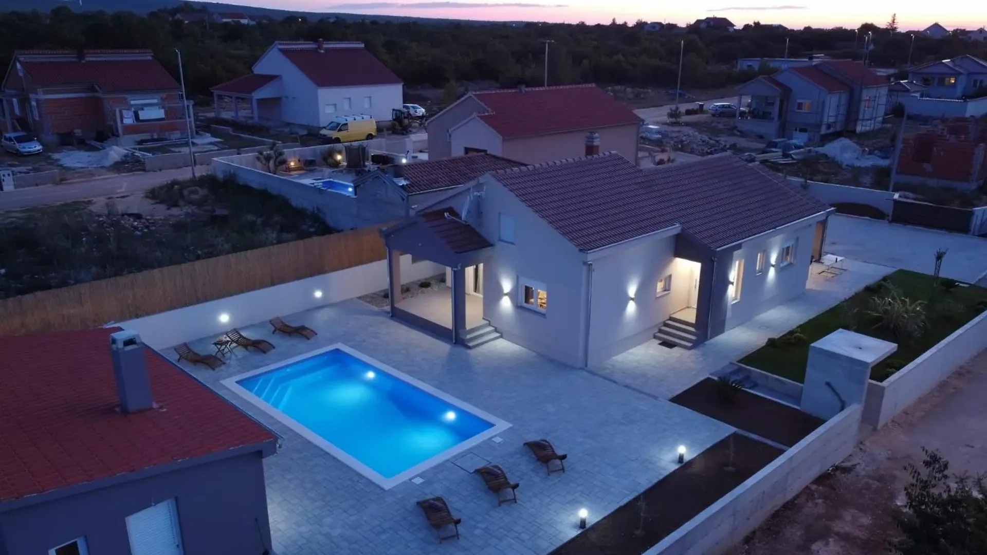 Fjaka Holiday Home Pridraga