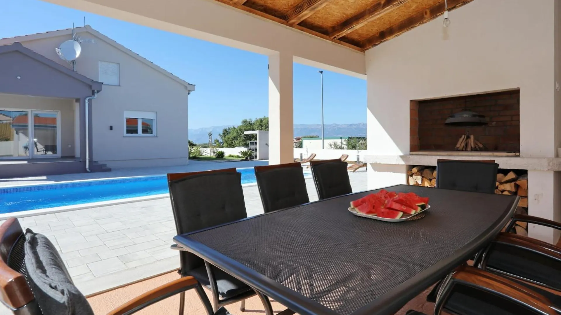 Fjaka Holiday Home Pridraga 0*,